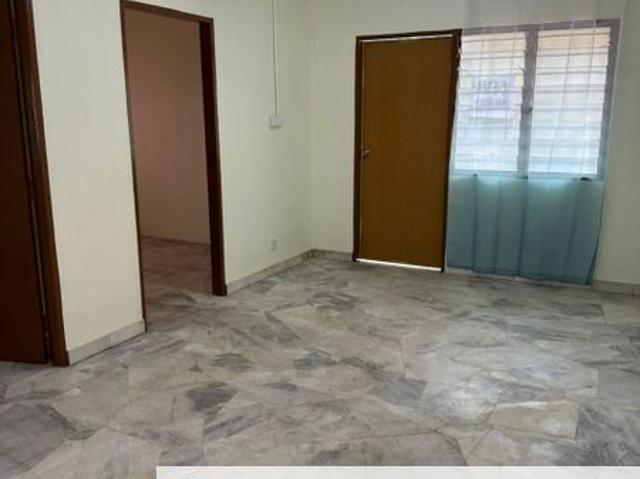 Flat for sale in Petaling, Damansara Damai