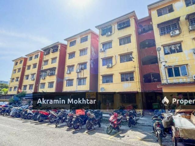 Flat for sale in Petaling, Damansara Damai