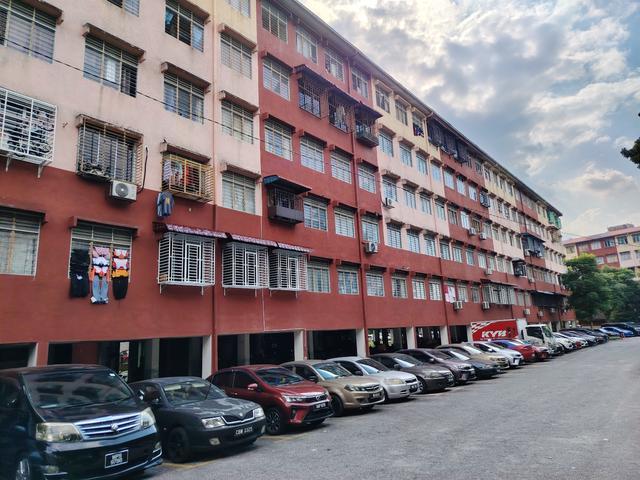 Flat for sale in Langat, Selangor
