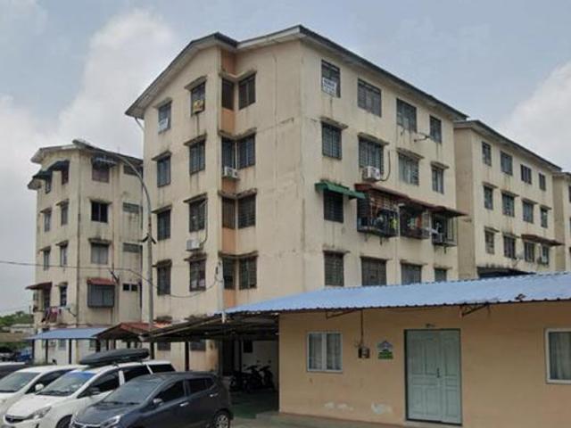 Flat for sale in Kajang, Langat