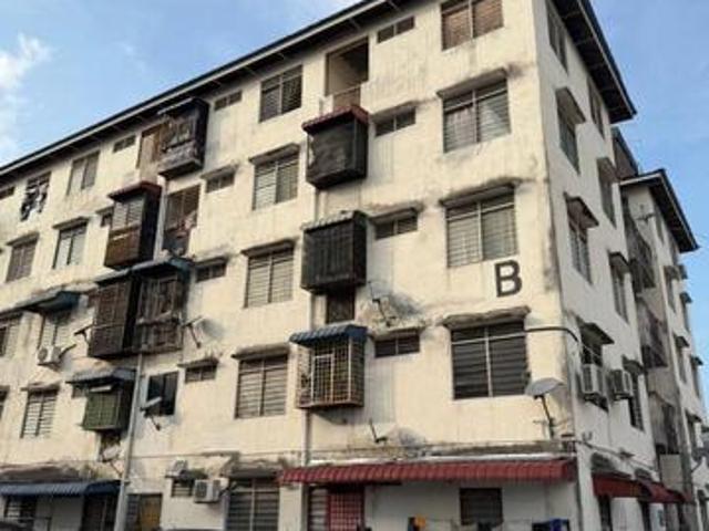 Flat for sale in Wellesley, Penang