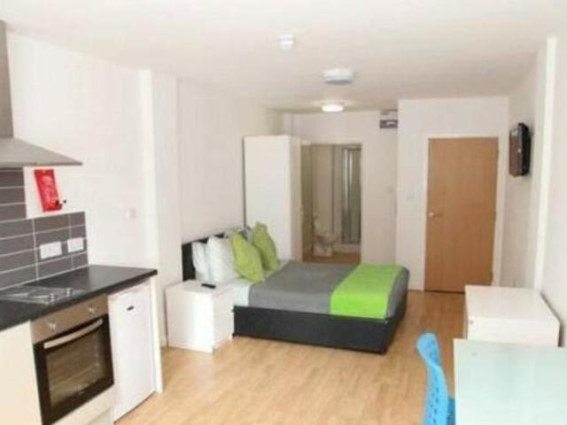 House for sale in Birkenhead