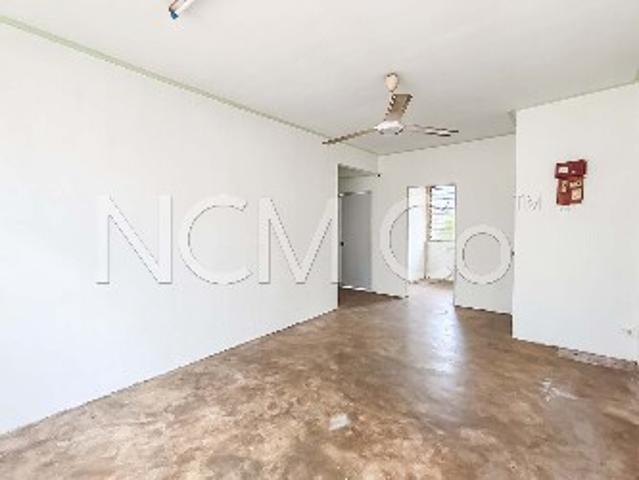 Flat for sale in Kuala Selangor