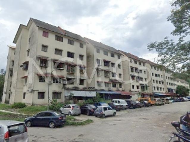 Flat for sale in Kuala Selangor