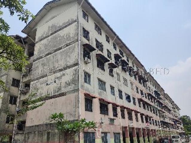 Flat for sale in Kuala Selangor, Selangor