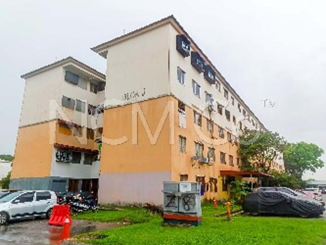 Flat for sale in Kuala Selangor, Selangor