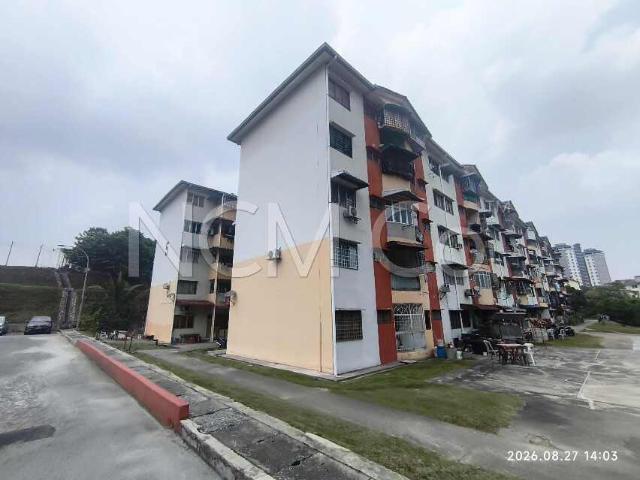Flat for sale in Kuala Lumpur, Country Heights Damansara