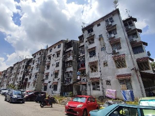 Flat for sale in Country Heights Damansara, Kuala Lumpur
