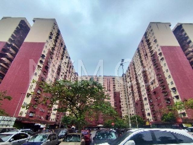 Flat for sale in Kuala Selangor