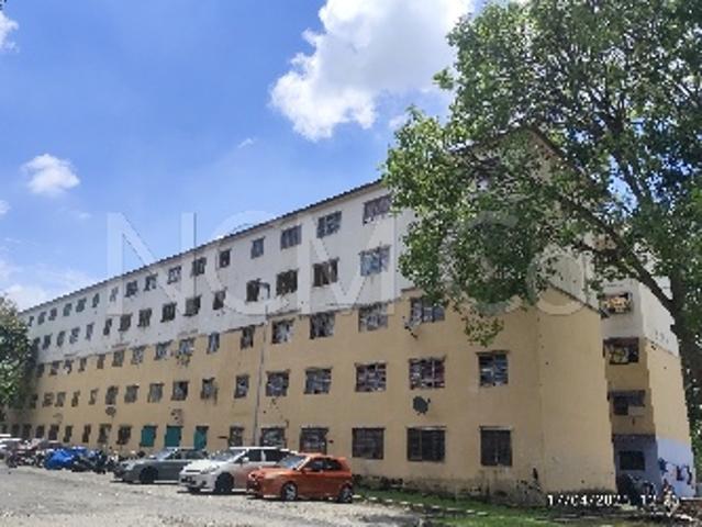Flat for sale in Kuala Selangor, Selangor