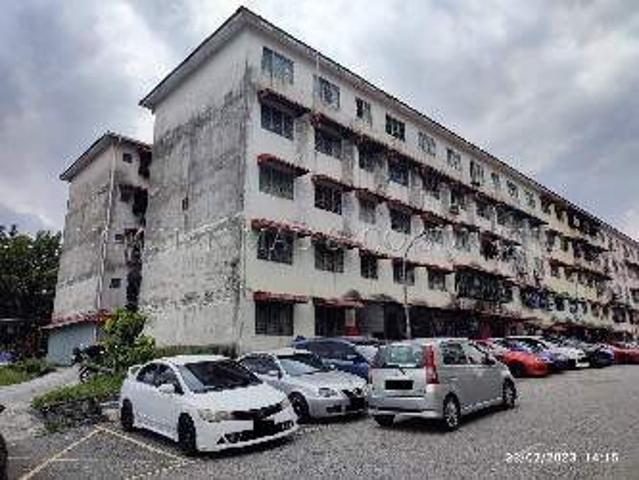 Flat for sale in Kuala Selangor, Selangor