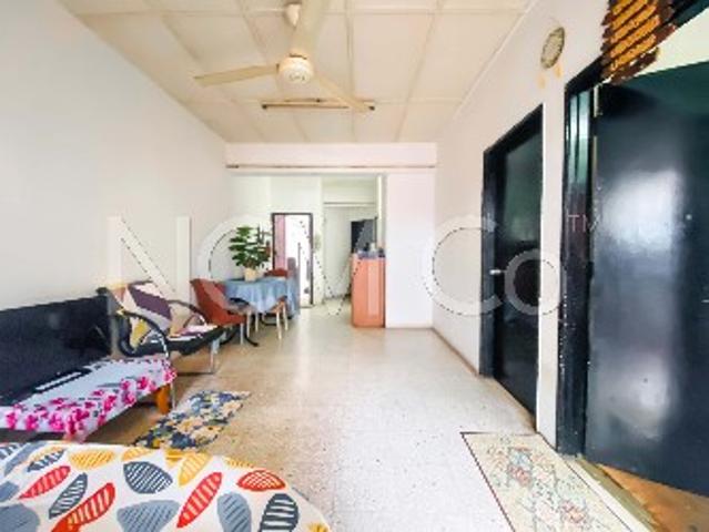 Flat for sale in Kuala Selangor, Selangor