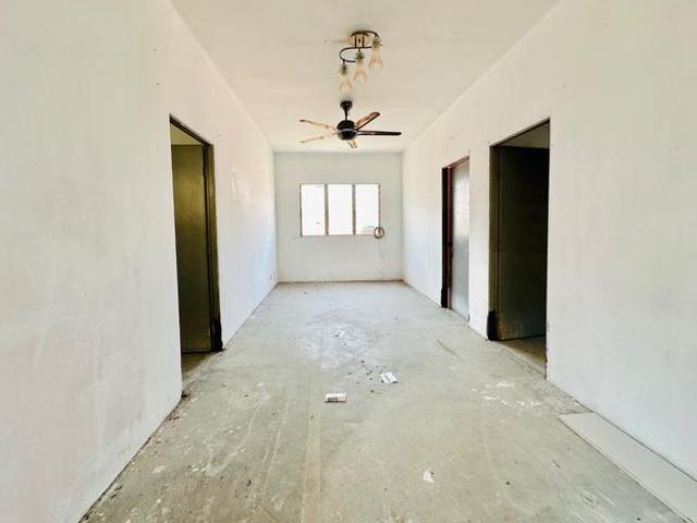Flat for sale in Selayang, Selangor