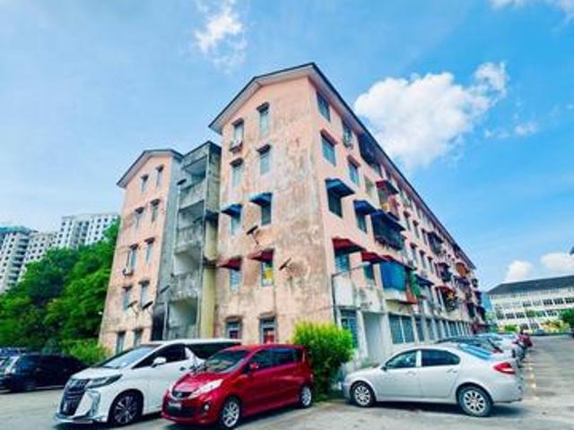 Flat for sale in Wellesley, Penang