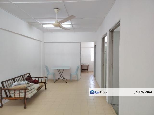 Flat for sale in Kajang, Langat