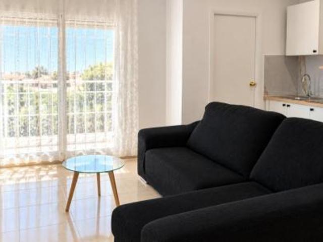 Apartamento en alquiler en Carretera de Cádiz, Málaga-Costa del Sol