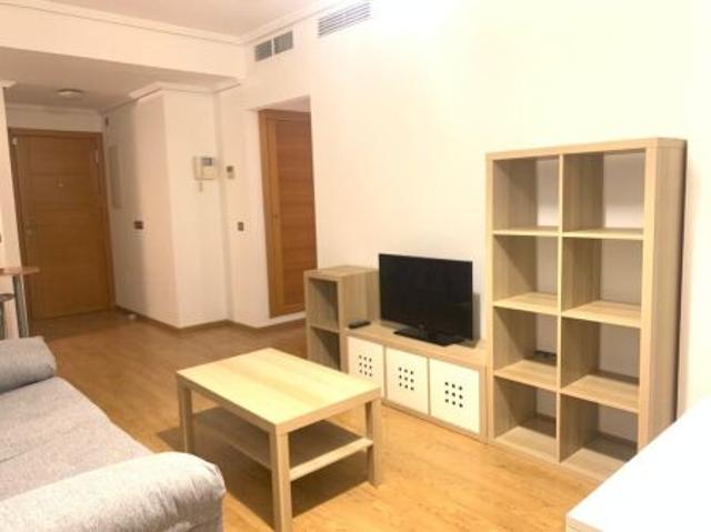 Apartamento en alquiler en Centro, Málaga-Costa del Sol