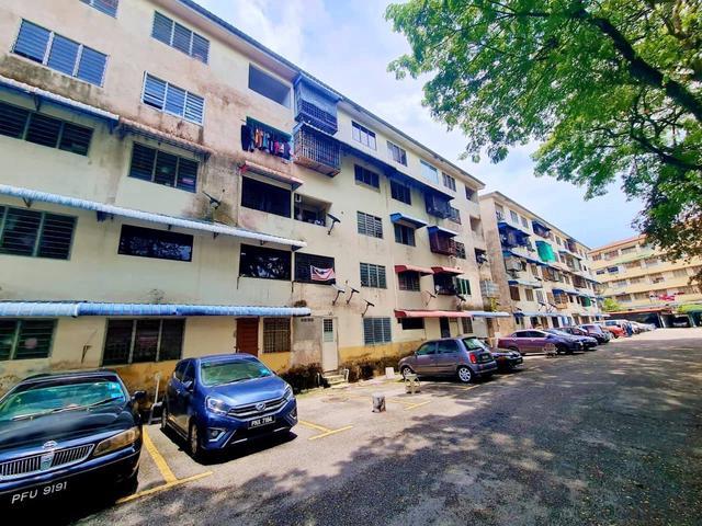 Flat for sale in Wellesley, Penang