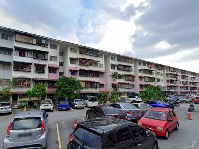 Apartment for sale in Pandan Indah