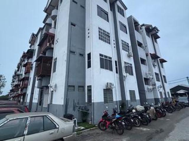 Flat for sale in Wellesley, Penang