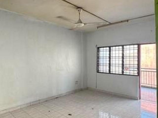 Flat for sale in Bukit Ledang, Johor