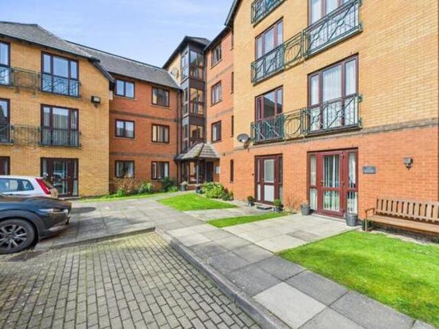 House for sale in Kettering, North Northamptonshire
