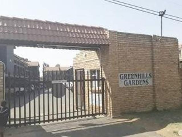 Apartment for sale in Mohlakeng, Gauteng