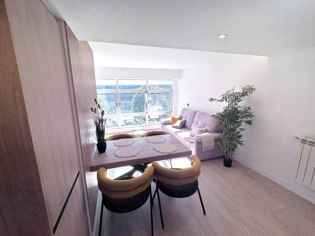 Apartamento en alquiler en Llamaquique, Oviedo