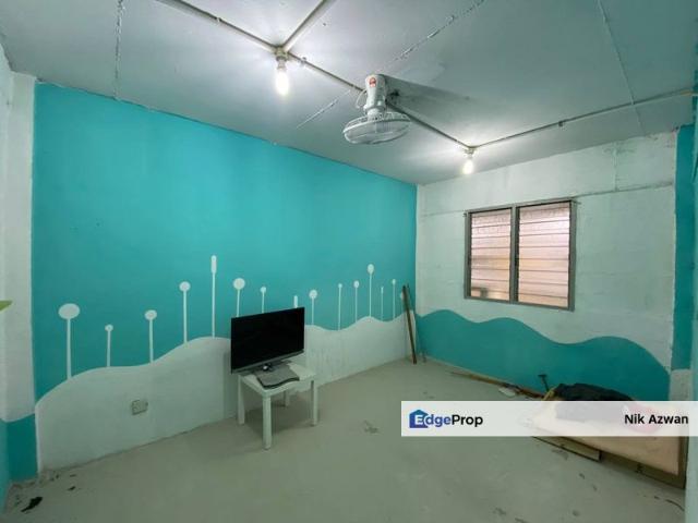 Flat for sale in Langat, Selangor