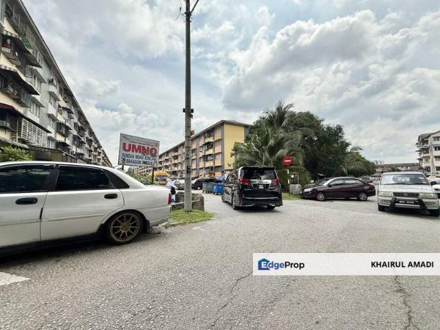 Flat for sale in Langat, Selangor