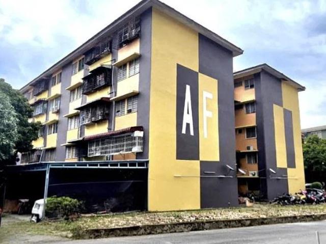 Flat for sale in Country Heights Damansara, Kuala Lumpur