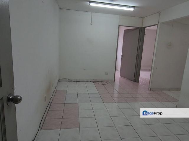 Flat for sale in Langat, Selangor