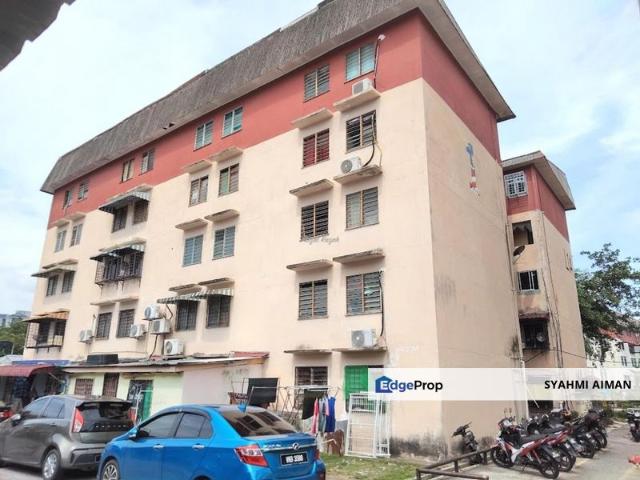 Flat for sale in Langat, Selangor