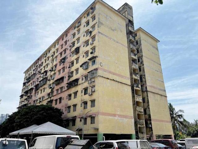 Flat for sale in Country Heights Damansara, Kuala Lumpur