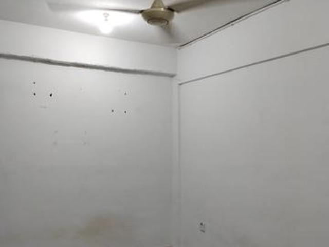 Flat for sale in Kajang, Langat