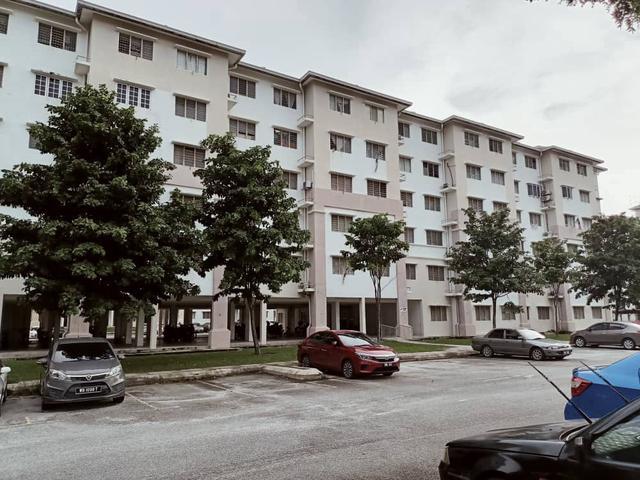 Apartment for sale in Petaling, Alam Impian