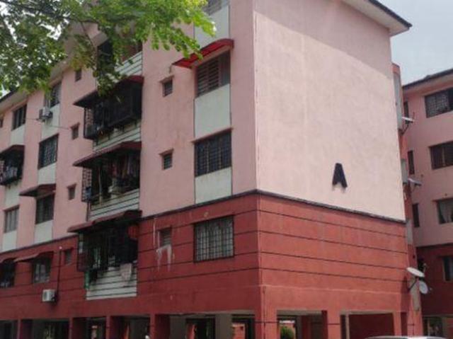 Flat for sale in Kajang, Langat