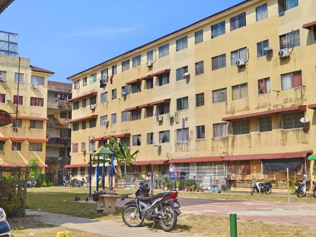 Flat for sale in Wellesley, Penang