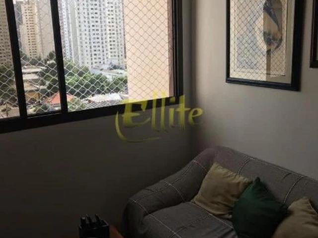 Flat aluguel em Indianópolis, São Paulo