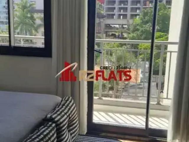 Flat aluguel em Indianópolis, São Paulo