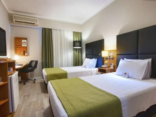 Flat aluguel em Indianópolis, São Paulo