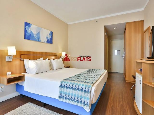 Flat aluguel em Indianópolis, São Paulo