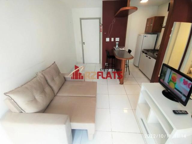 Flat aluguel em Indianópolis, São Paulo