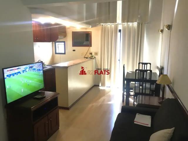 Flat aluguel em Indianópolis, São Paulo