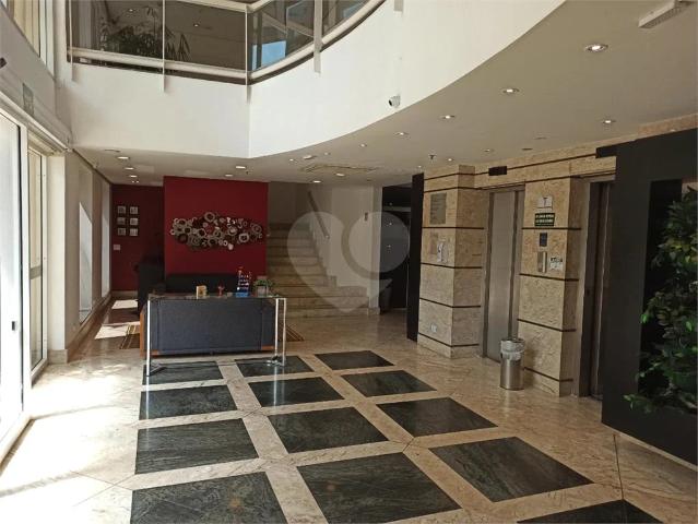 Flat aluguel em Moema, São Paulo