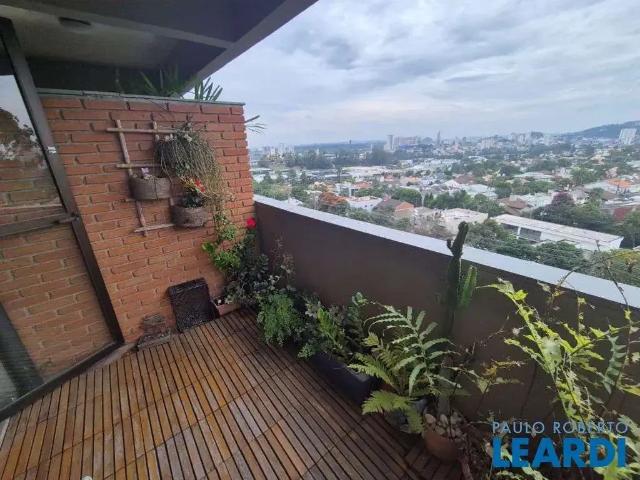 Flat venda em Região Imediata de São Paulo, Região Metropolitana de São Paulo