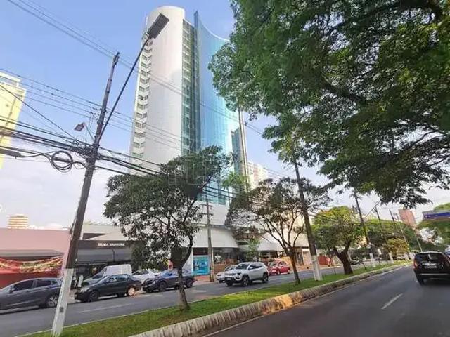 Flat venda em Região Geográfica Imediata de Londrina, Londrina