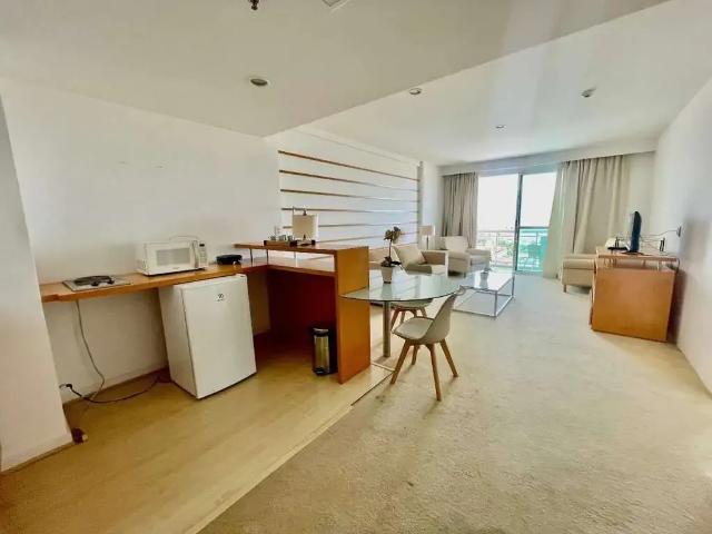 Flat venda em Região Geográfica Imediata de Macaé-Rio das Ostras, Macaé