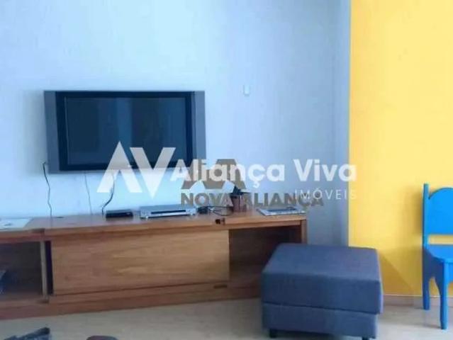 Flat venda em Região Oceânica, Niterói