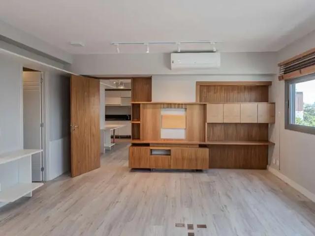 Flat venda em Vila Jardim, Porto Alegre